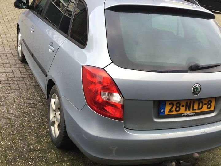 Photo 2 VIN: TMBJK25J8B3088003 - SKODA FABIA 