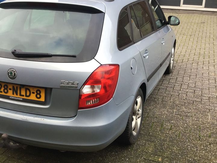 Photo 3 VIN: TMBJK25J8B3088003 - SKODA FABIA 