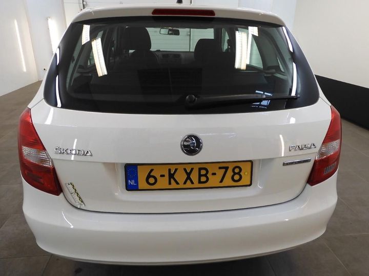 Photo 11 VIN: TMBJK25J8E3007019 - SKODA FABIA 