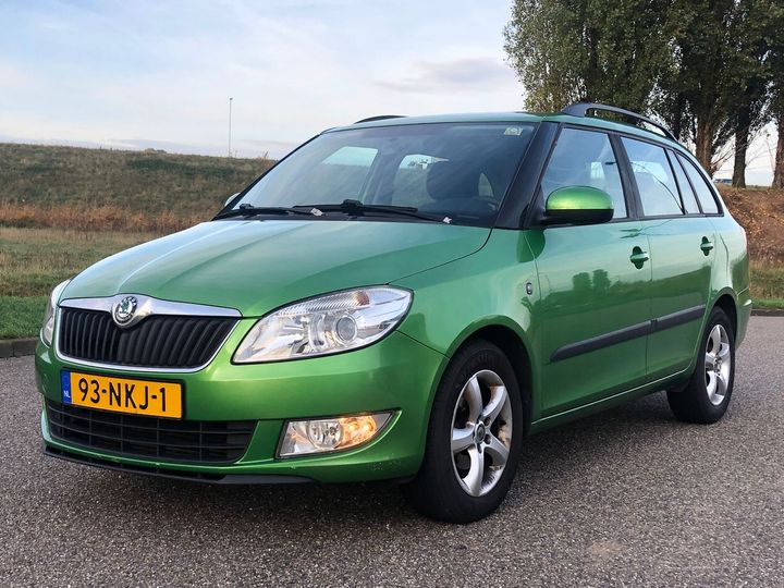 Photo 1 VIN: TMBJK65J4B3085445 - SKODA FABIA 