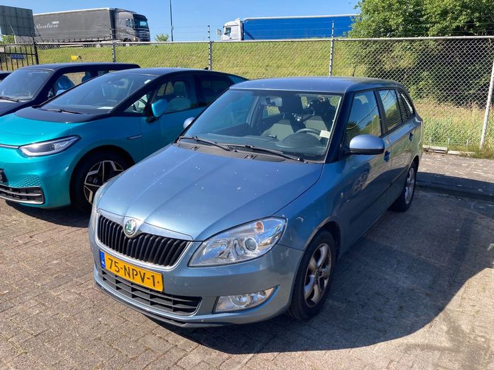 Photo 1 VIN: TMBJK65J7B3098674 - SKODA FABIA 