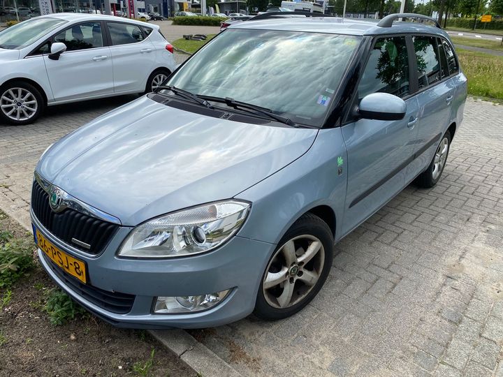 Photo 1 VIN: TMBJK65J8B3157490 - SKODA FABIA 