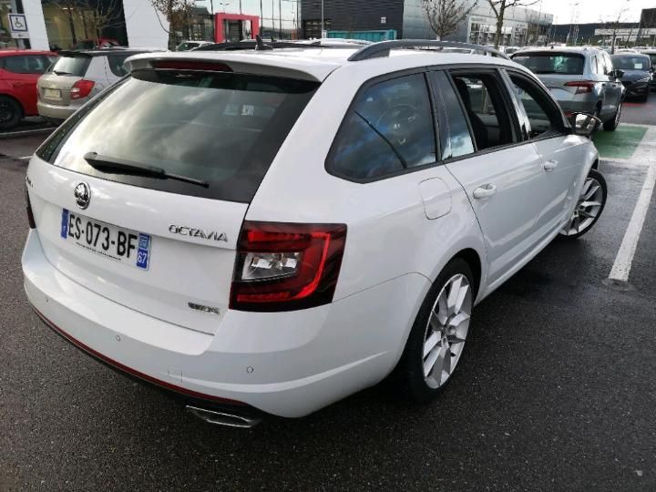 Photo 4 VIN: TMBJK7NE2J0189053 - SKODA OCTAVIA 