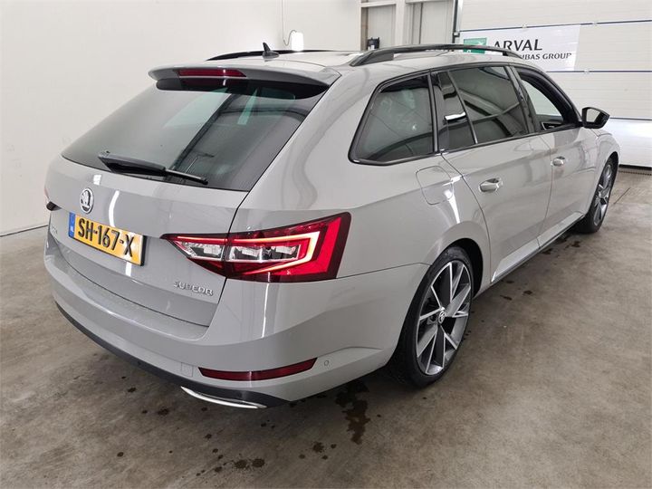 Photo 2 VIN: TMBJL9NP3J7581492 - SKODA SUPERB 