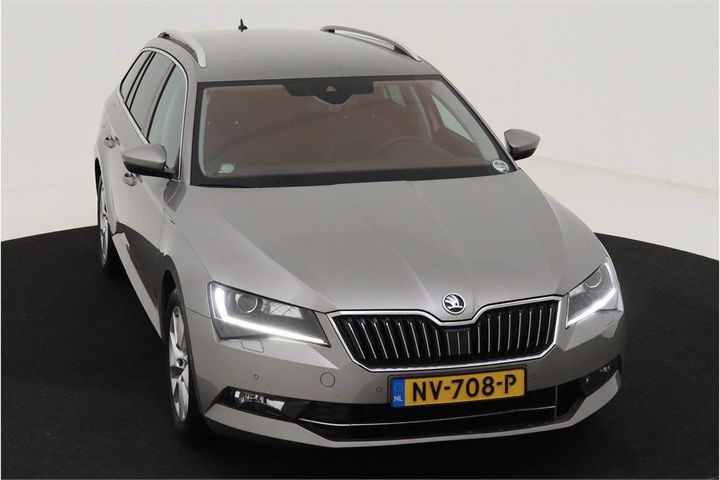 Photo 2 VIN: TMBJL9NP5H7547046 - SKODA SUPERB 