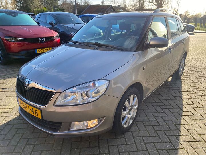 Photo 1 VIN: TMBJM25J1E3066455 - SKODA FABIA 