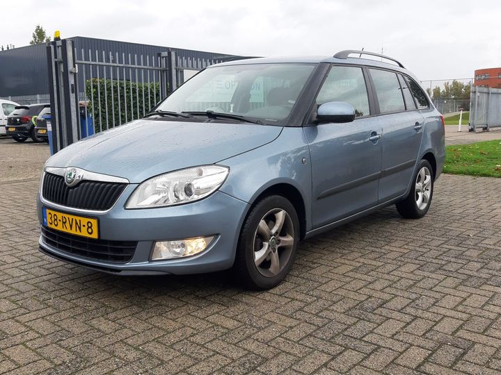 Photo 0 VIN: TMBJM25J5C3033603 - SKODA FABIA COMBI 