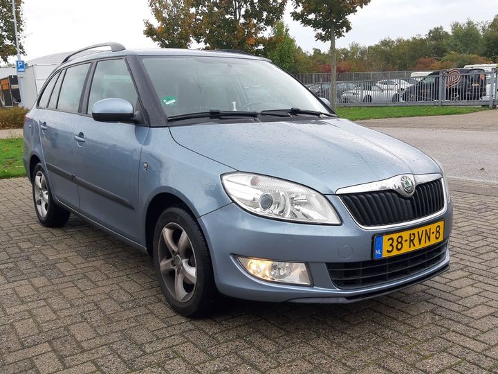 Photo 4 VIN: TMBJM25J5C3033603 - SKODA FABIA COMBI 