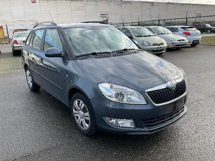 Photo 3 VIN: TMBJM25J7B3077004 - SKODA FABIA 