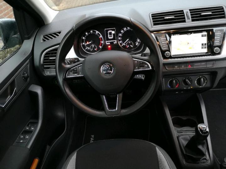 Photo 6 VIN: TMBJM6NJ1HZ082552 - SKODA FABIA 