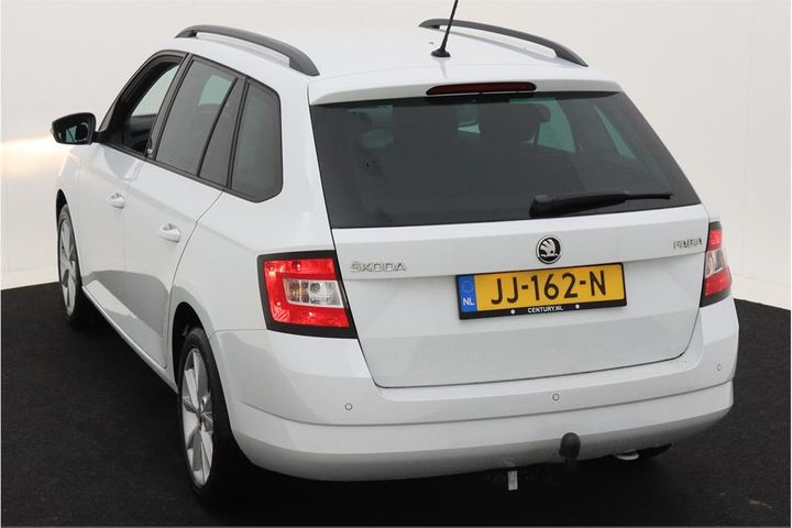 Photo 4 VIN: TMBJM6NJ2GZ120238 - SKODA FABIA 