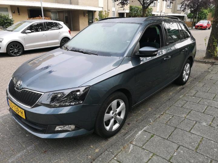 Photo 1 VIN: TMBJM6NJ2HZ012798 - SKODA FABIA 