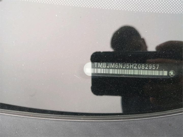 Photo 11 VIN: TMBJM6NJ5HZ082957 - SKODA FABIA 