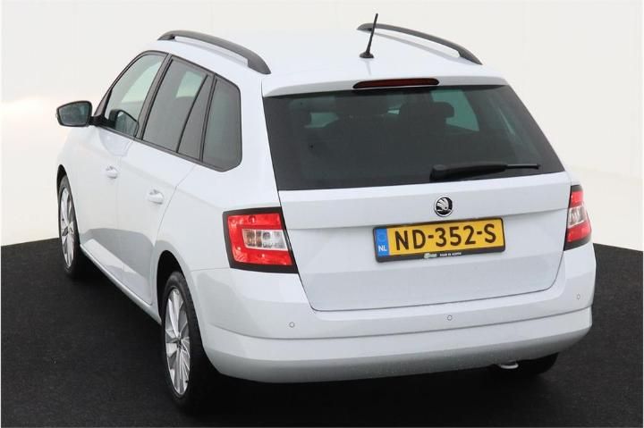 Photo 4 VIN: TMBJM6NJ5HZ101135 - SKODA FABIA 