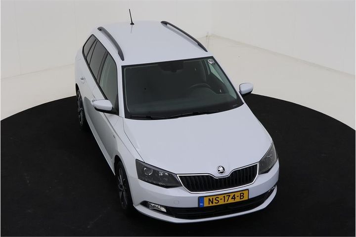 Photo 2 VIN: TMBJM6NJ6HZ123841 - SKODA FABIA 