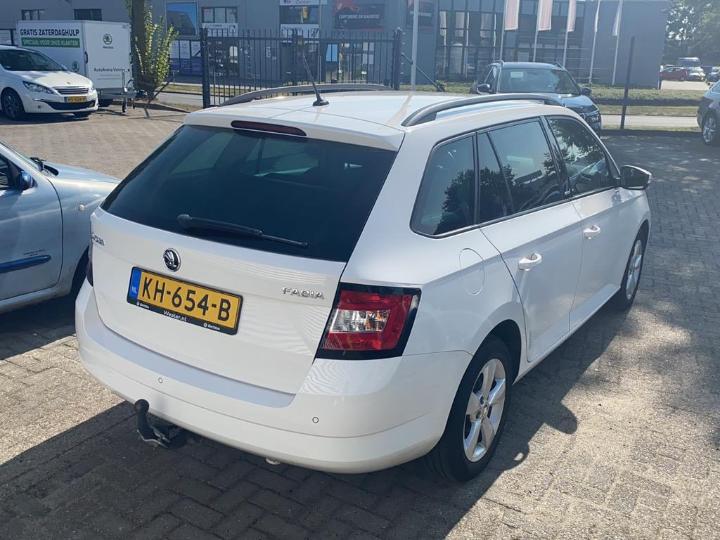 Photo 3 VIN: TMBJM6NJ8HZ008402 - SKODA FABIA 