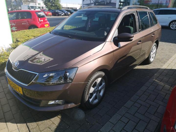 Photo 1 VIN: TMBJM6NJXHZ032362 - SKODA FABIA 