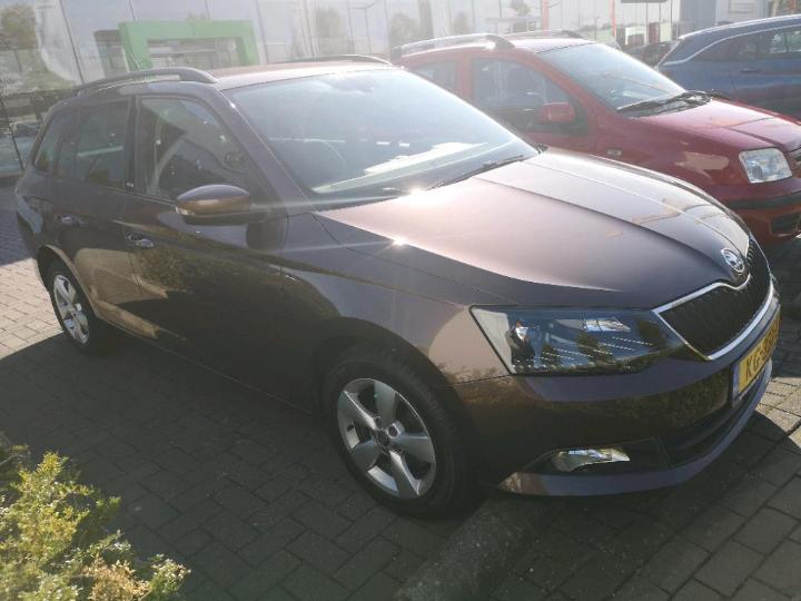 Photo 2 VIN: TMBJM6NJXHZ032362 - SKODA FABIA 