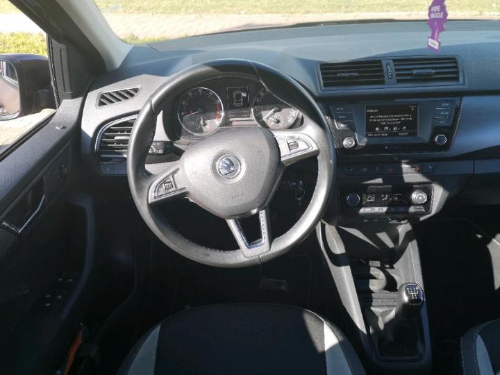 Photo 6 VIN: TMBJM6NJXHZ032362 - SKODA FABIA 