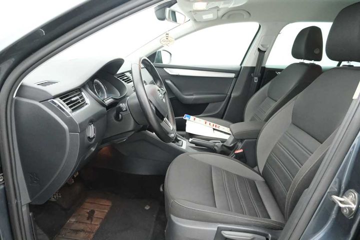 Photo 3 VIN: TMBJM7NE1J0264979 - SKODA OCTAVIA 