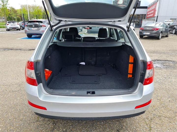 Photo 3 VIN: TMBJM7NE3H0068617 - SKODA OCTAVIA 