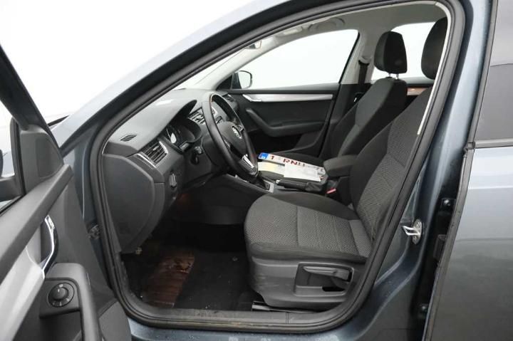 Photo 3 VIN: TMBJM7NE8H0128861 - SKODA OCTAVIA 