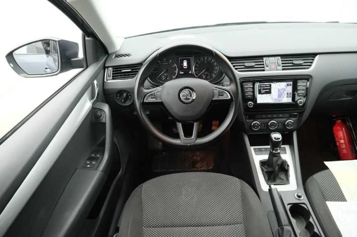 Photo 9 VIN: TMBJM7NE8H0128861 - SKODA OCTAVIA 