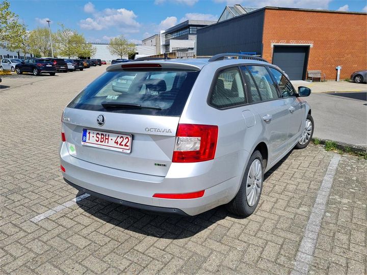 Photo 2 VIN: TMBJM7NE8H0177929 - SKODA OCTAVIA 