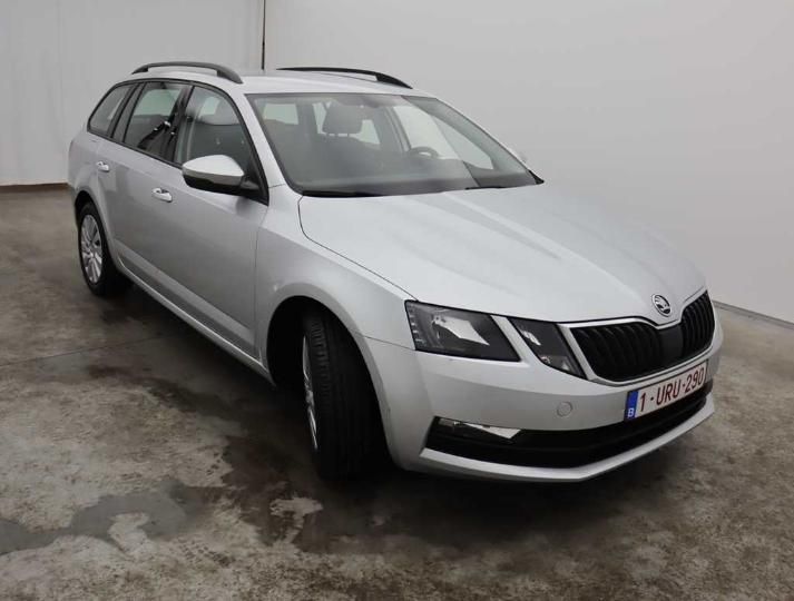 Photo 8 VIN: TMBJM7NE8J0357532 - SKODA OCTAVIA 