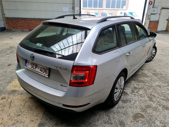 Photo 2 VIN: TMBJM7NE9J0092233 - SKODA OCTAVIA 