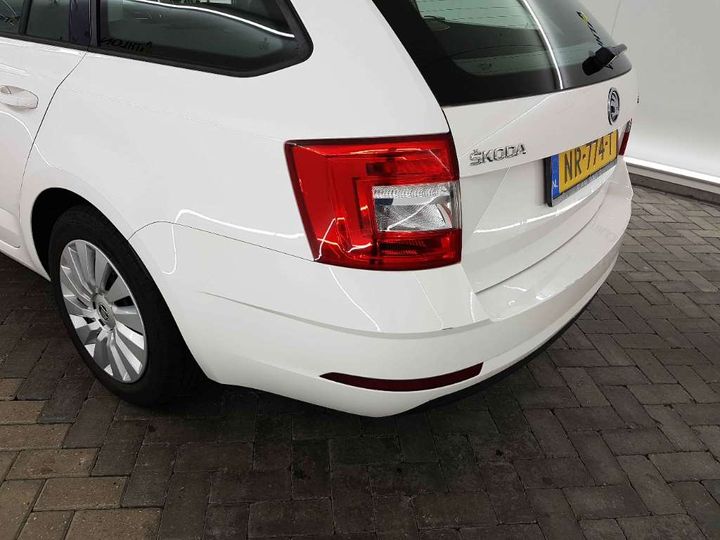 Photo 18 VIN: TMBJM7NEXJ0026595 - SKODA OCTAVIA 