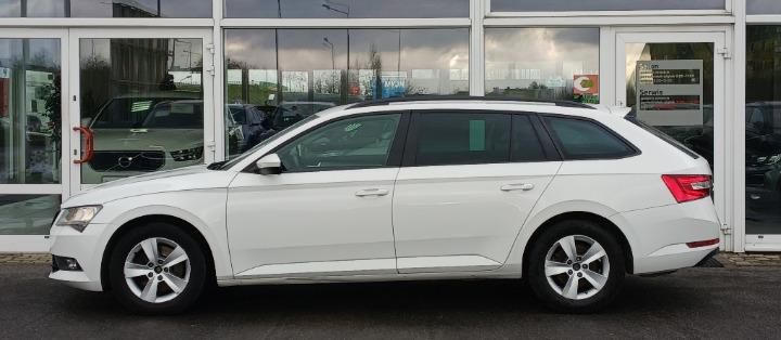 Photo 2 VIN: TMBJN7NP1K7039758 - SKODA SUPERB 