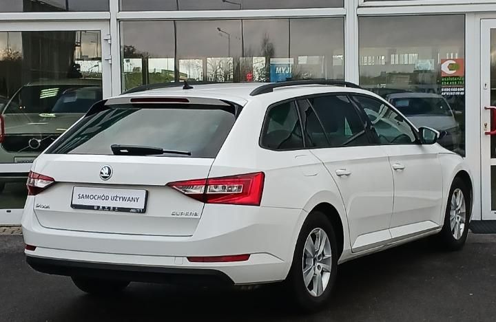 Photo 4 VIN: TMBJN7NP1K7039758 - SKODA SUPERB 