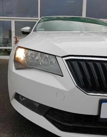 Photo 7 VIN: TMBJN7NP1K7039758 - SKODA SUPERB 