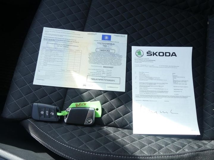 Photo 28 VIN: TMBJN7NP6K7070262 - SKODA SUPERB 