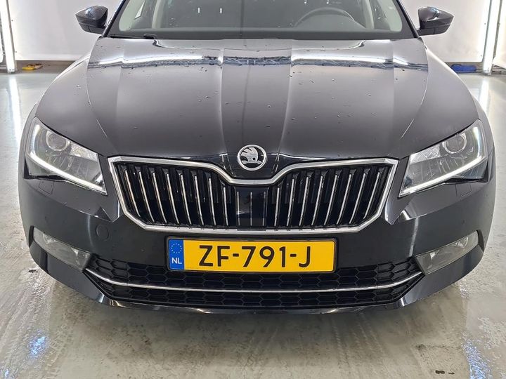 Photo 4 VIN: TMBJN9NP0K7040234 - SKODA SUPERB 