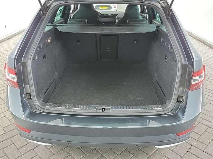 Photo 4 VIN: TMBJN9NP0K7057776 - SKODA SUPERB 