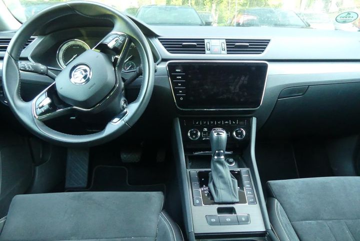 Photo 6 VIN: TMBJN9NP0M7062155 - SKODA SUPERB 