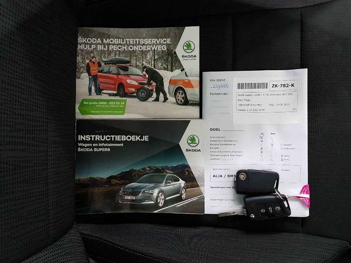 Photo 19 VIN: TMBJN9NP1K7027802 - SKODA SUPERB 