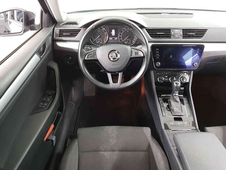 Photo 7 VIN: TMBJN9NP1K7027802 - SKODA SUPERB 