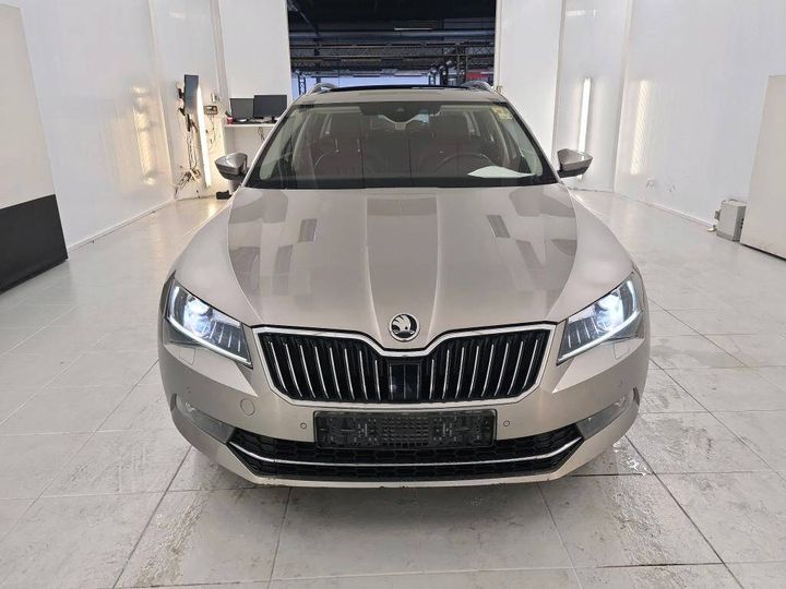 Photo 5 VIN: TMBJN9NP2K7027467 - SKODA SUPERB 