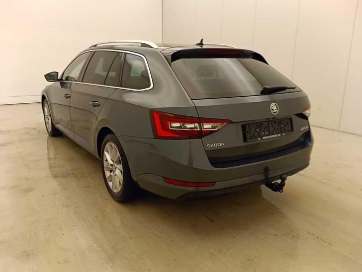 Photo 8 VIN: TMBJN9NP5K7082348 - SKODA SUPERB 