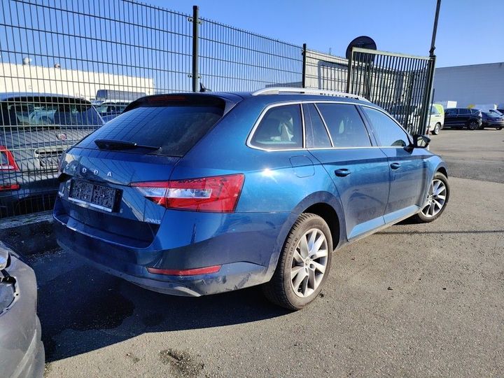 Photo 2 VIN: TMBJN9NP7N7006182 - SKODA SUPERB COMBI FL&#3919 