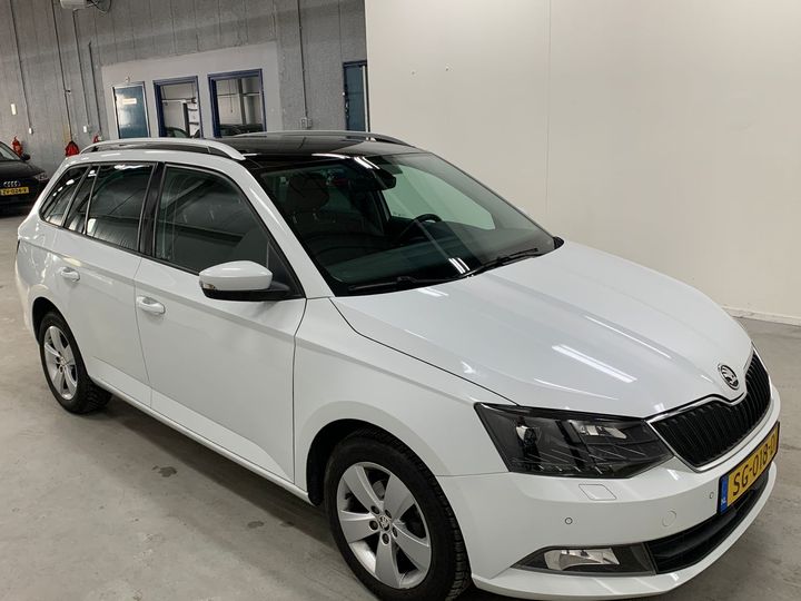 Photo 4 VIN: TMBJP6NJ0JZ133665 - SKODA FABIA 