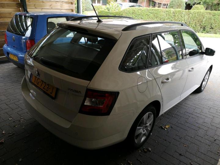 Photo 3 VIN: TMBJP6NJ0JZ182820 - SKODA FABIA 