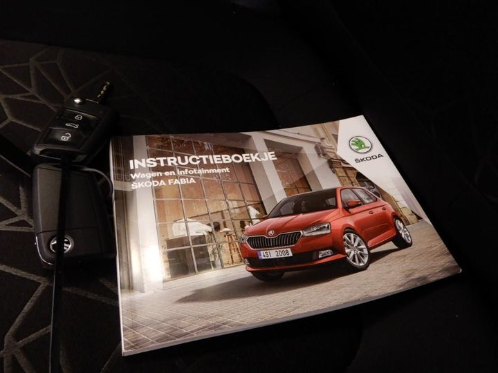 Photo 14 VIN: TMBJP6NJ0KZ112414 - SKODA FABIA COMBI 