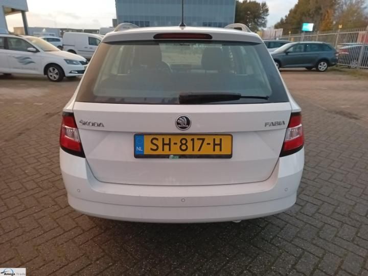 Photo 5 VIN: TMBJP6NJ1JZ155724 - SKODA FABIA 