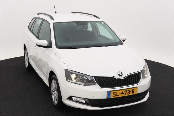 Photo 2 VIN: TMBJP6NJ1JZ167601 - SKODA FABIA 