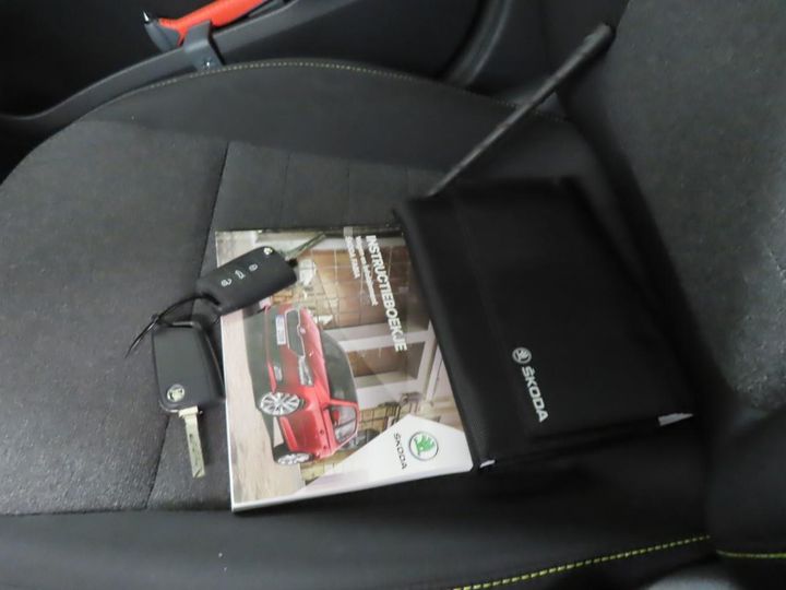 Photo 9 VIN: TMBJP6NJ1KZ138388 - SKODA FABIA 