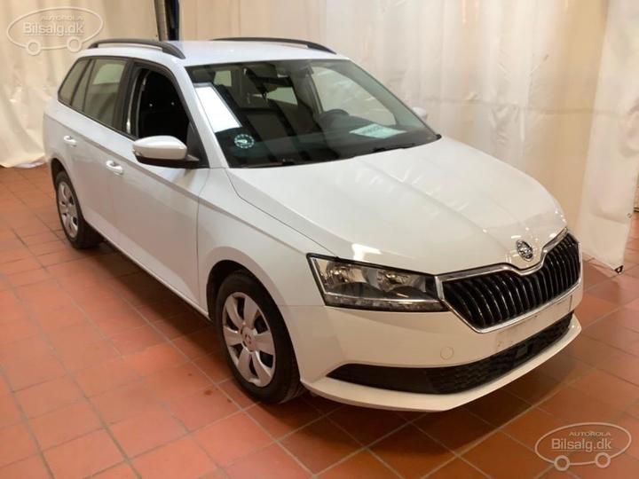 Photo 3 VIN: TMBJP6NJ1LZ037420 - SKODA FABIA 